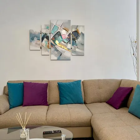 Apartman Vegas Sea View - Pools *