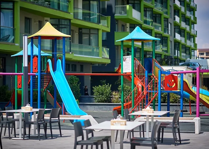 Apartman Vegas Sea View - Pools