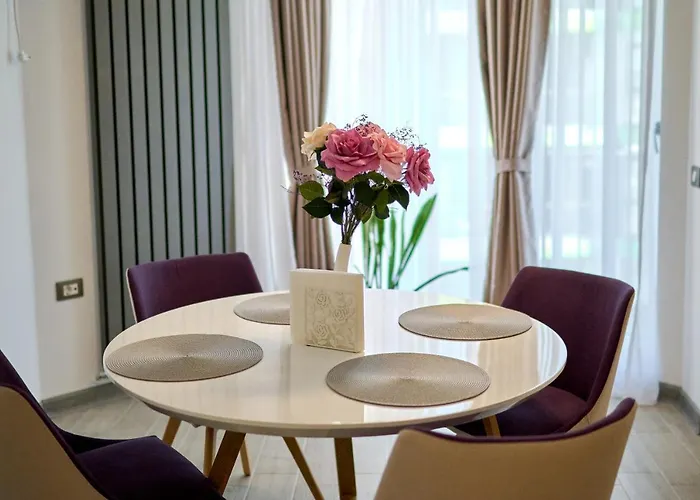 Vegas Sea View - Pools Apartman Mamaia