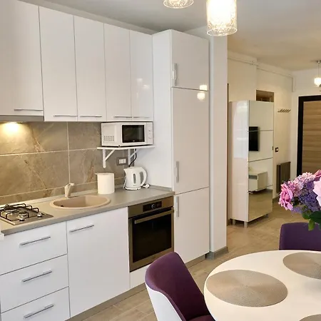 Vegas Sea View - Pools * Mamaia